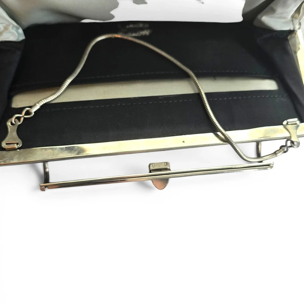 Vintage Silver Metallic Evening Clutch Bag Snake Chain Strap Retro